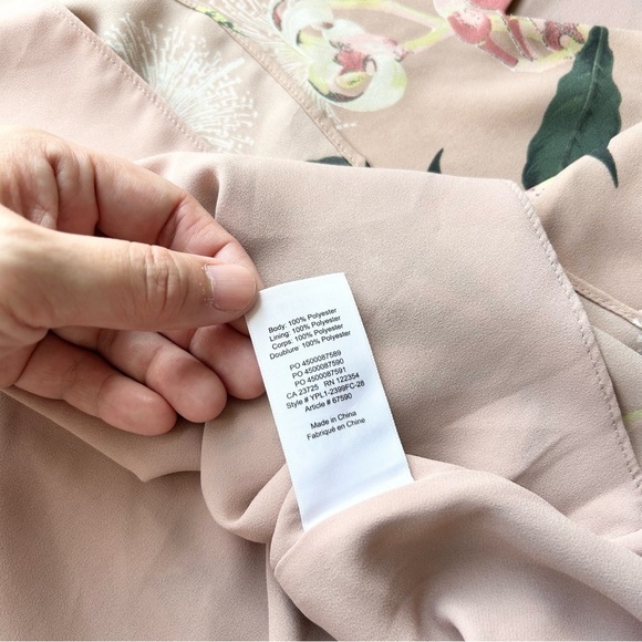 Aritzia Babaton Everly Floral Camisole In  Roebuck Salmao - Picture 9 of 16